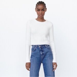 NWT Zara White Cropped Sweater